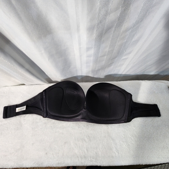 DELMIRA STRAPLES BLACK BRA 40DD NWOT - Picture 3 of 11